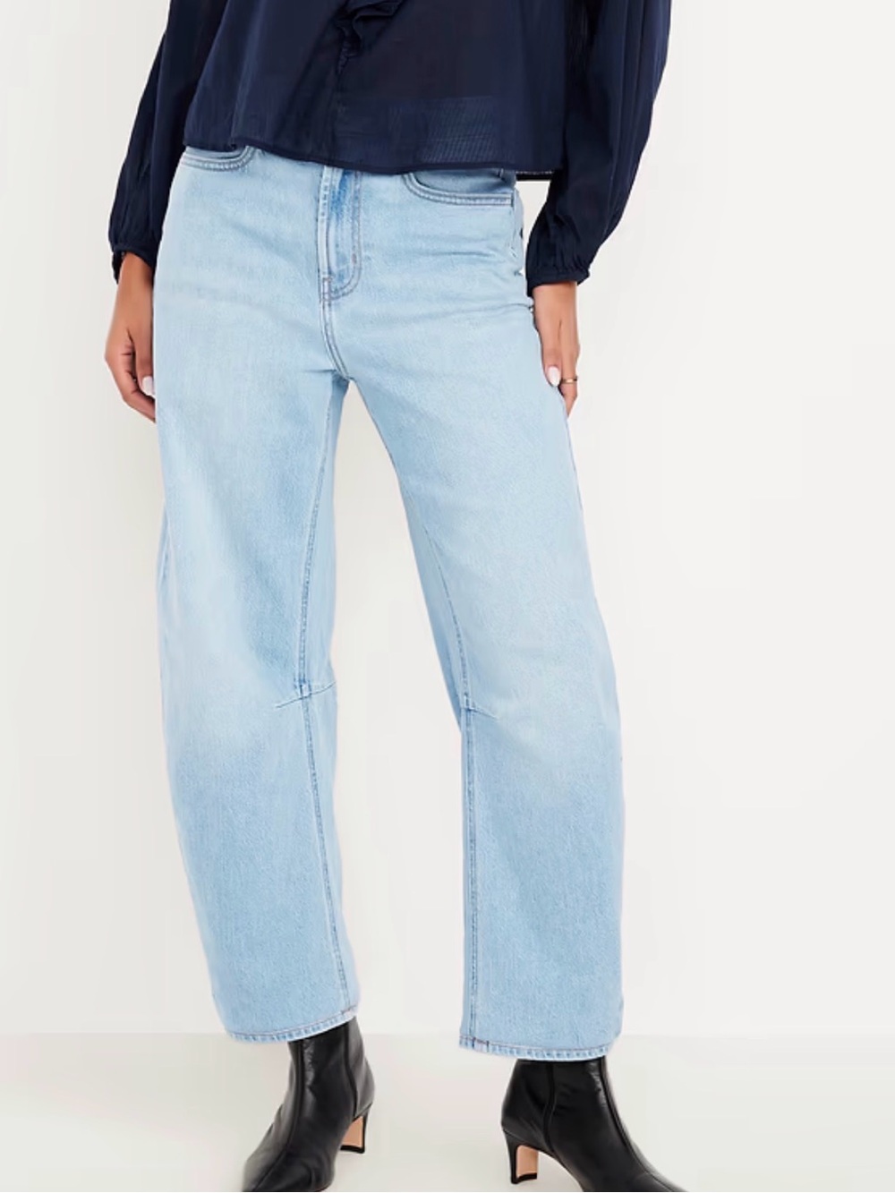 Old Navy High-Waisted Wow Barrel Ankle Jeans